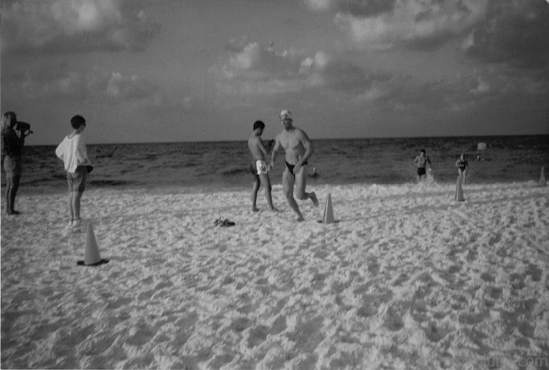 JMC 1993 - 3.JPG - Running a mini-triathlon in Panama City, FL 1993